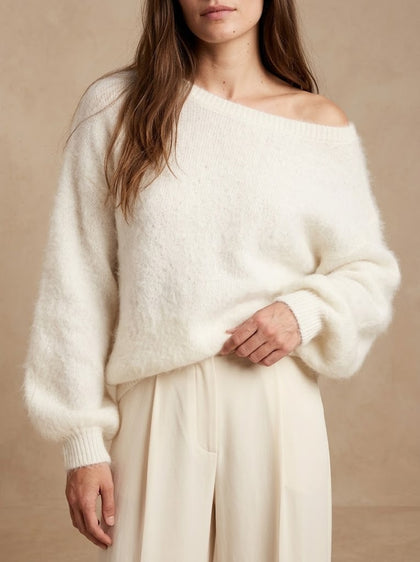 Nuvola · Maglione Morbido con Spalla Scoperta