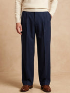 Pantalone a Gamba Ampia con Doppia Pince
